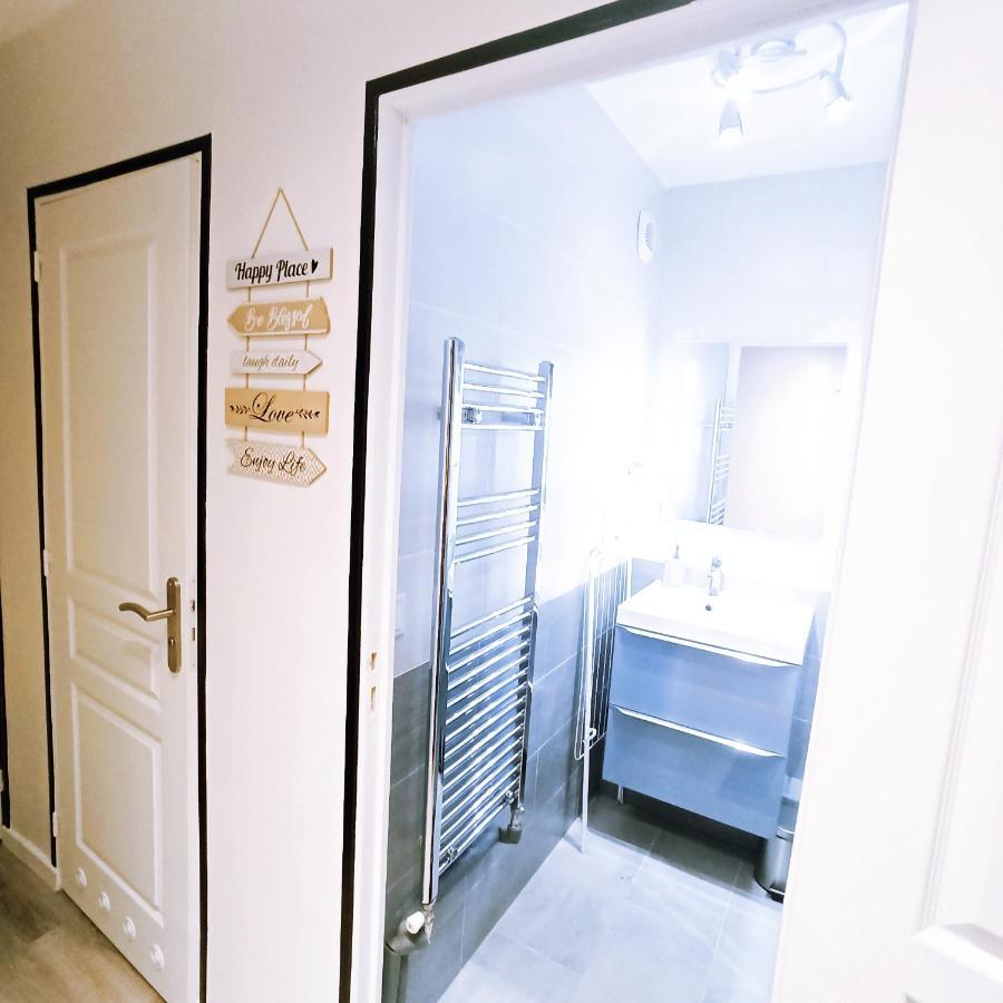 Detente & Jardin By Beds4Wanderlust - Charmant T2 Avec Jardin - Gare Plaisir-Grignon, Versailles 20Km Eksteriør billede